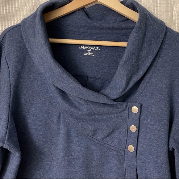 Danskin Cowlneck Zipped Jacket - Picture 5 of 5